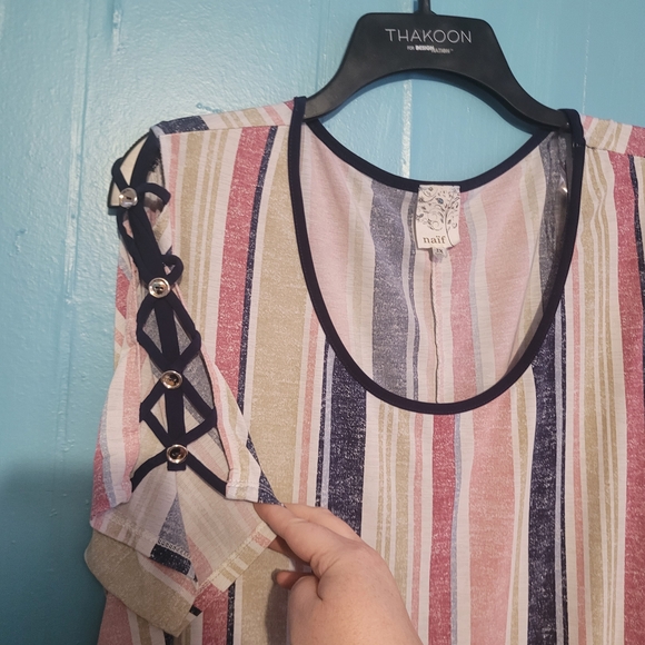 Naif Striped Short-Sleeve Women’s Top in Pink and Navy - Picture 2 of 5